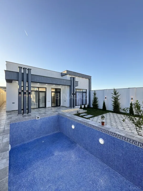 Satılır 4 otaqlı həyət evi 155 m²