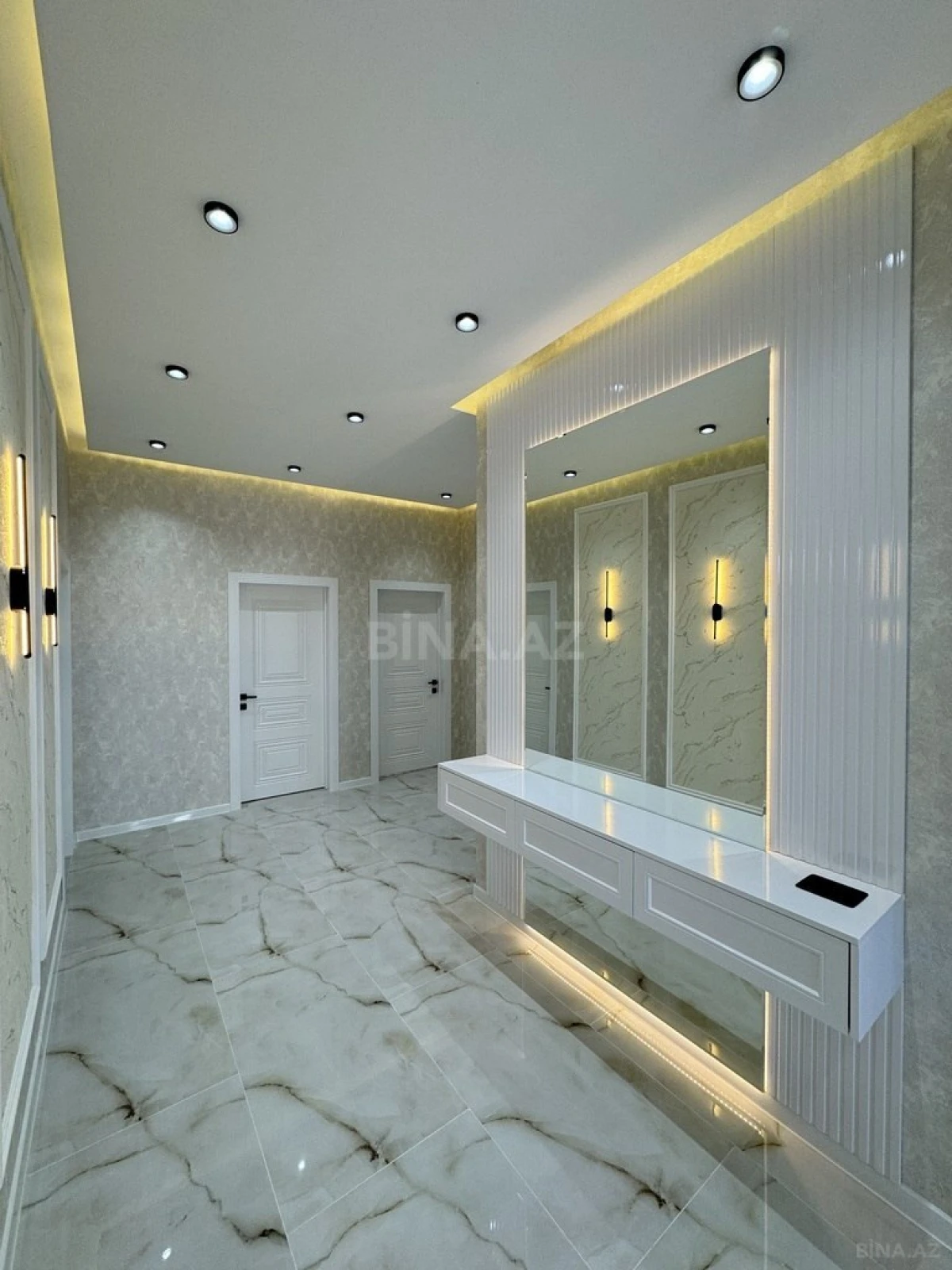 Satılır 4 otaqlı həyət evi 155 m²