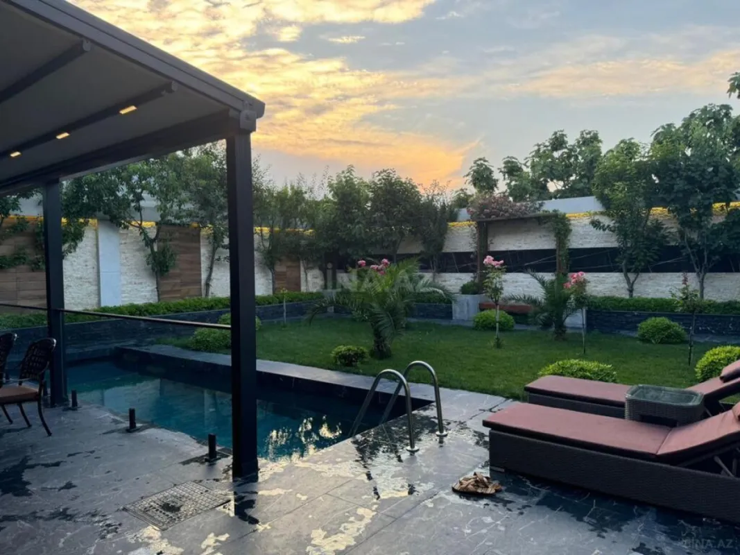 Kirayə verilir 4 otaqlı həyət evi 300 m²