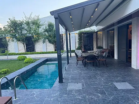 Kirayə verilir 4 otaqlı həyət evi 300 m²