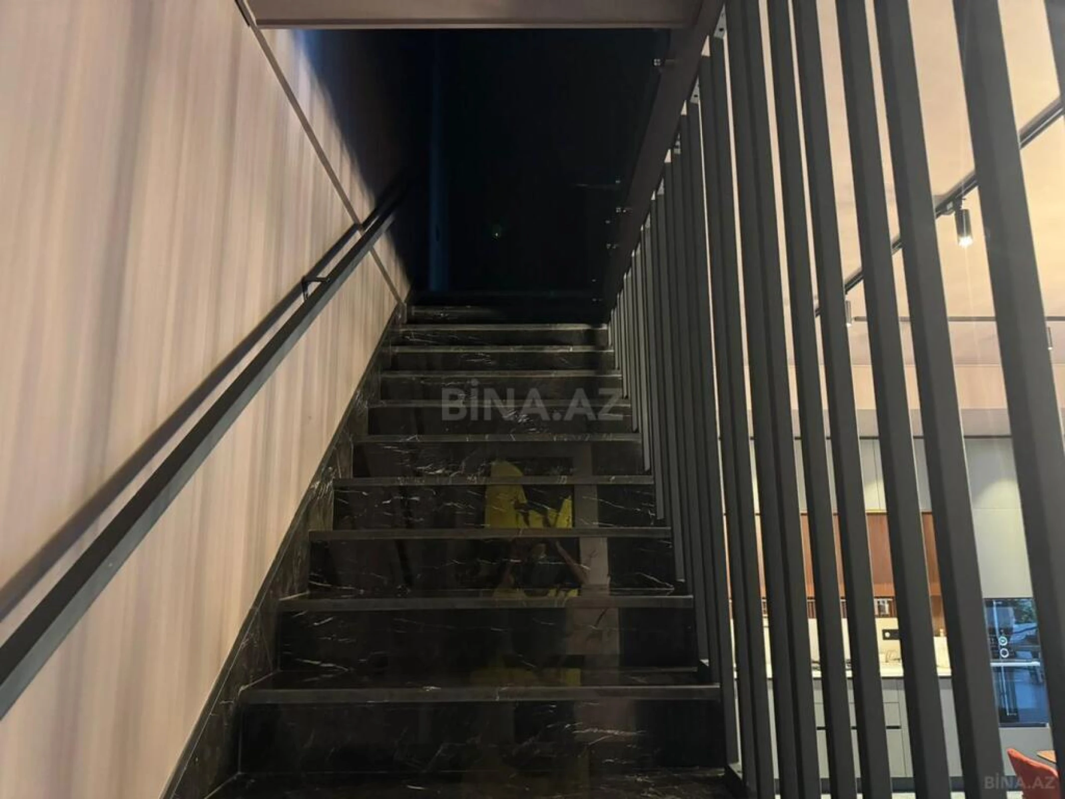 Kirayə verilir 4 otaqlı həyət evi 300 m²