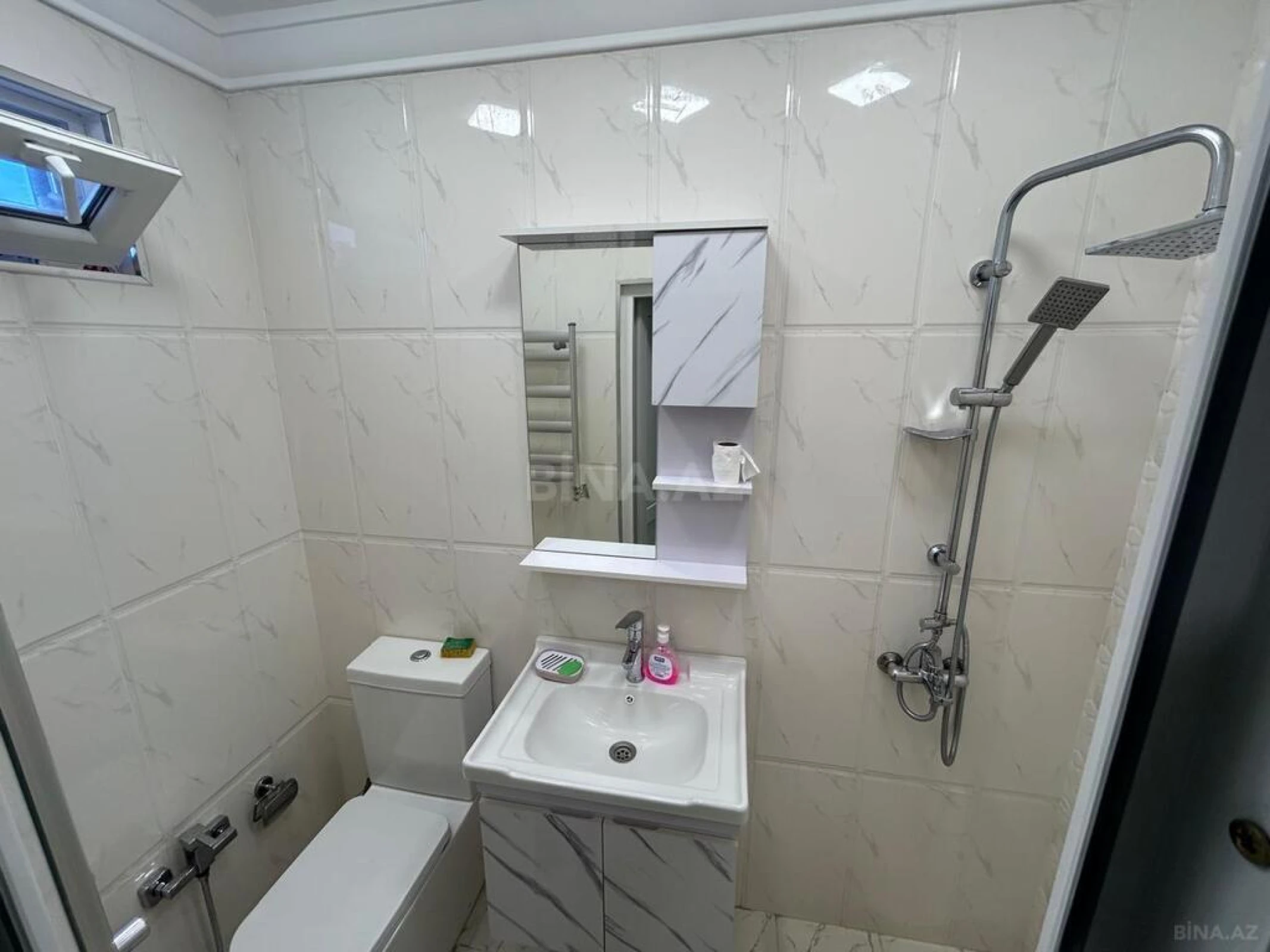 Kirayə verilir 5 otaqlı həyət evi 150 m²