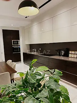 Kirayə verilir 4 otaqlı mənzil 190 m² — Bakı 4 otaq 190.00 m²