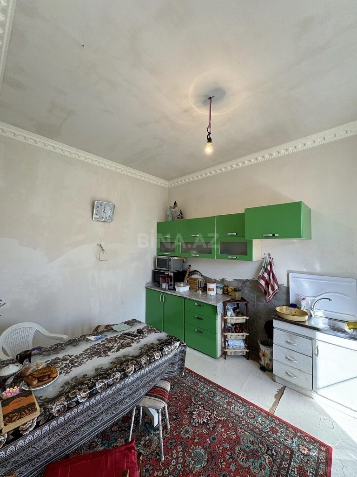 Satılır 5 otaqlı həyət evi 160 m²