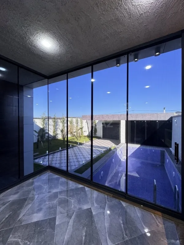 Satılır 5 otaqlı həyət evi 250 m²