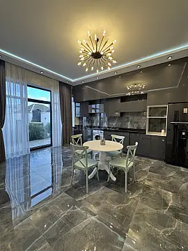 Satılır 4 otaqlı həyət evi 170 m²