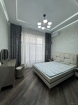 Satılır 4 otaqlı həyət evi 170 m²