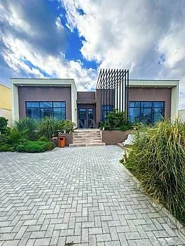 Satılır 4 otaqlı həyət evi 170 m²