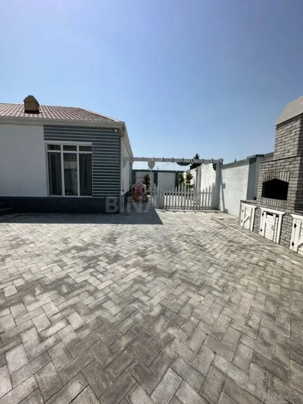 Kirayə verilir 5 otaqlı həyət evi 368 m²