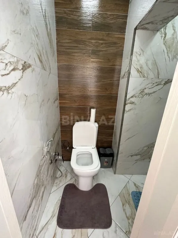 Kirayə verilir 5 otaqlı həyət evi 368 m²