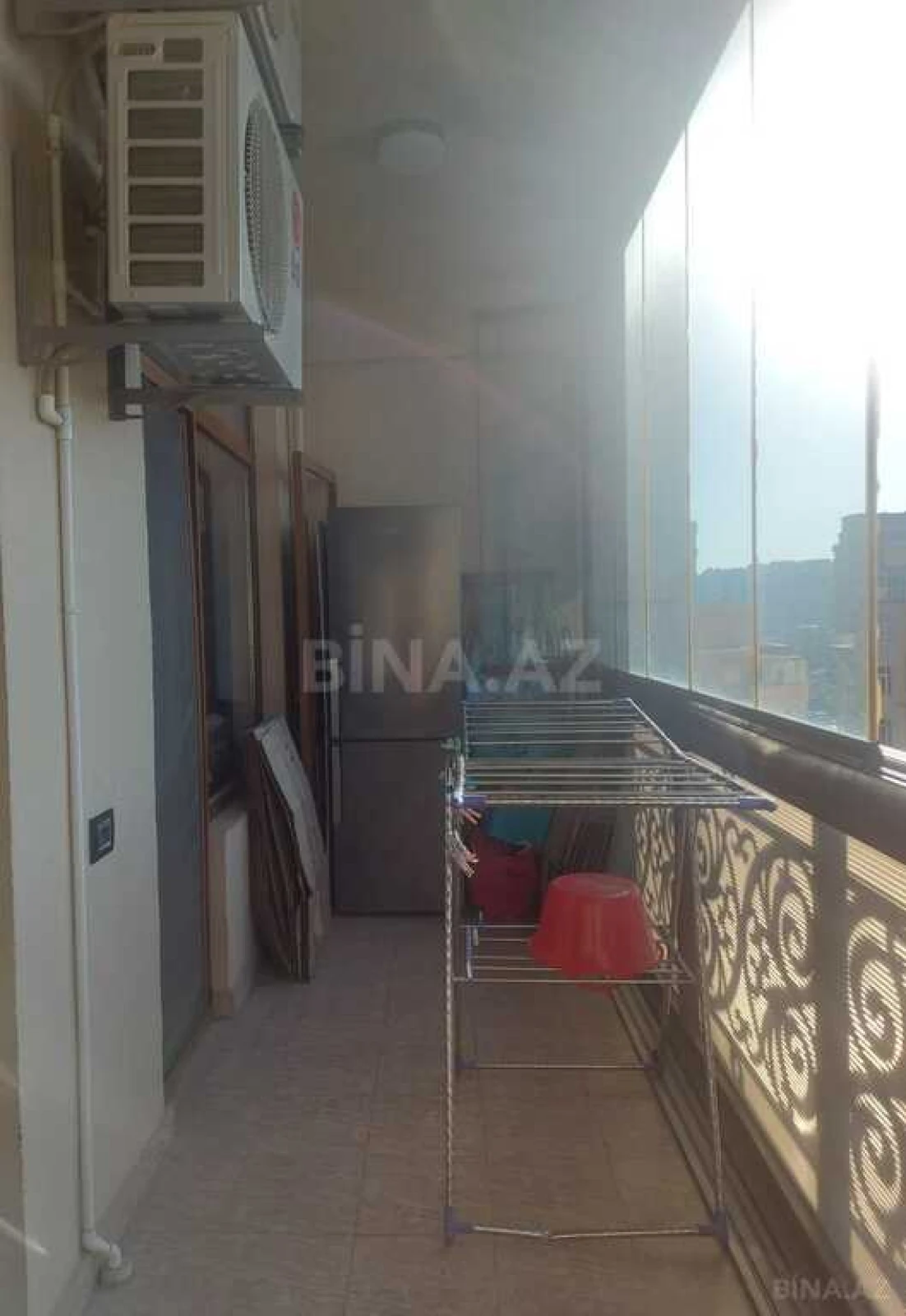 Satılır 3 otaqlı mənzil 152 m²