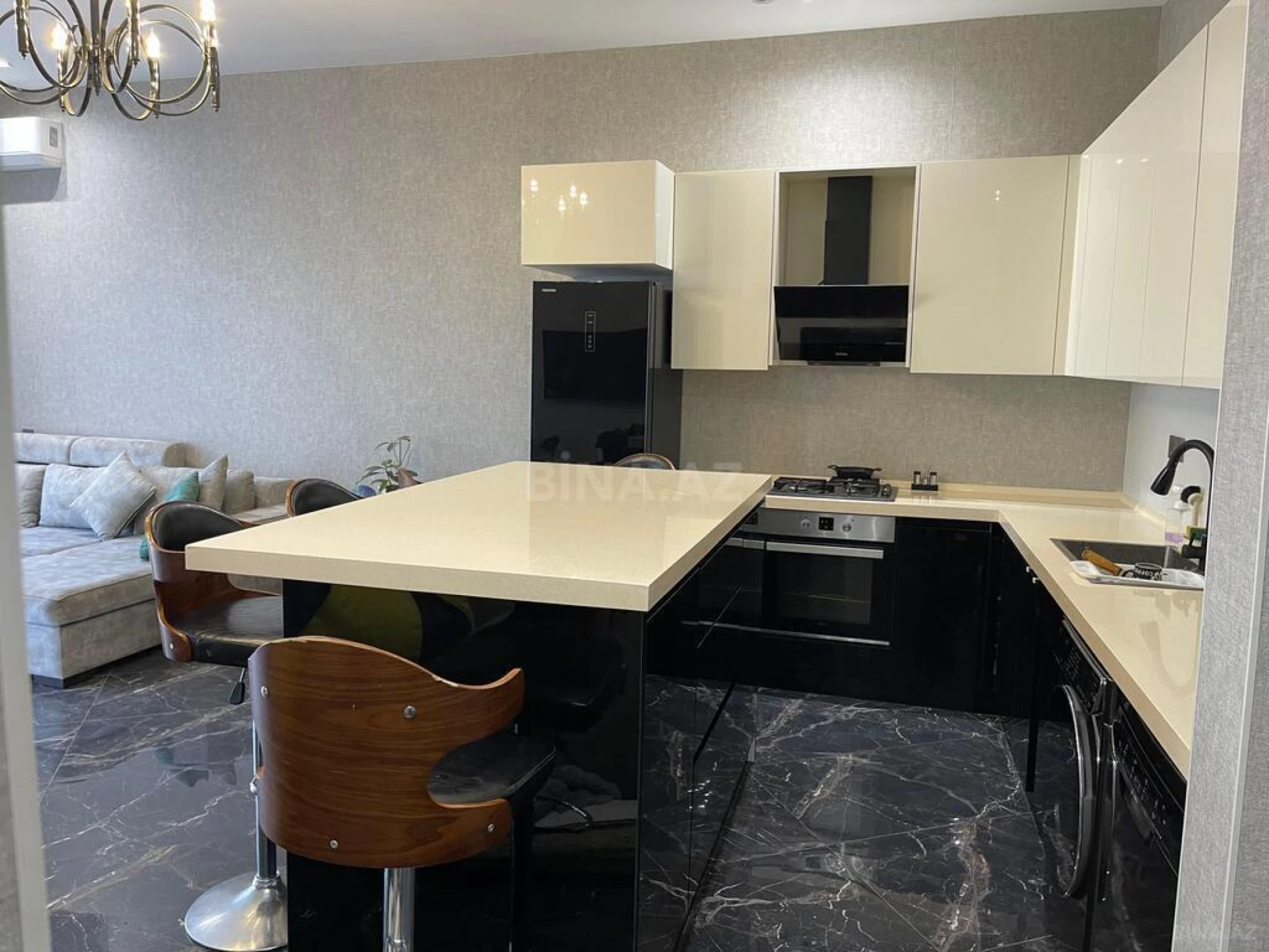 Satılır 4 otaqlı həyət evi 110 m²