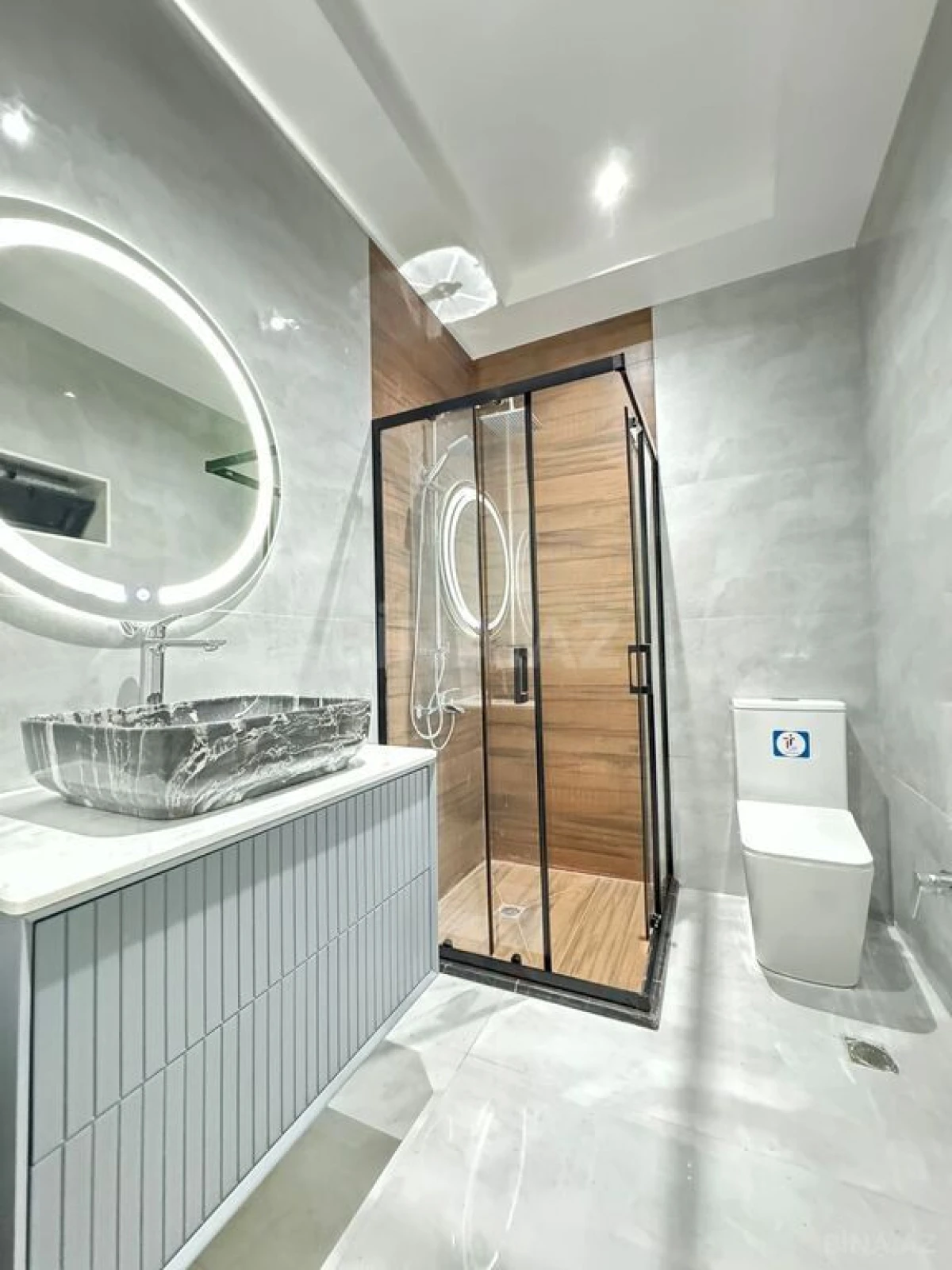 Satılır 4 otaqlı həyət evi 170 m²