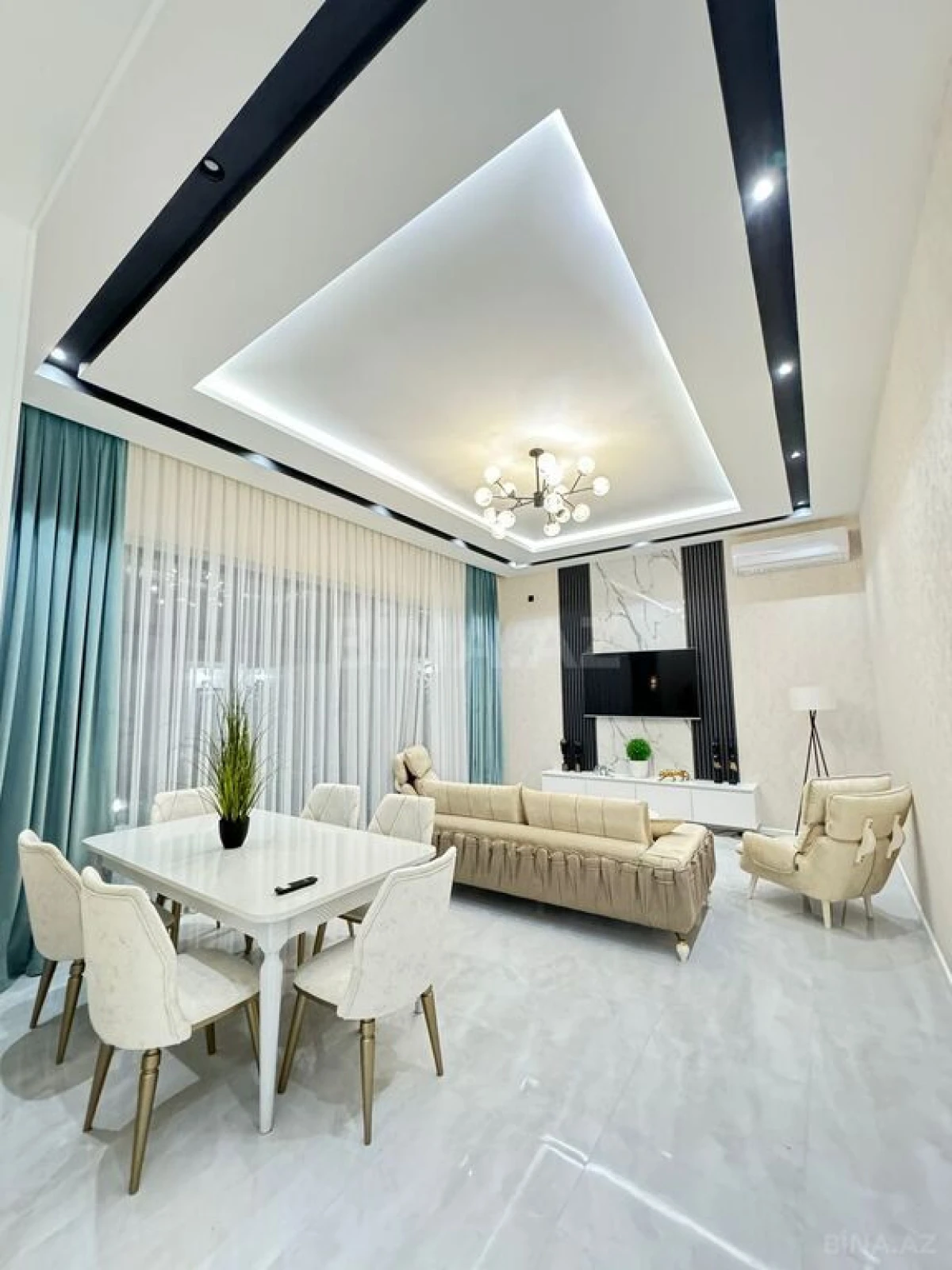 Satılır 4 otaqlı həyət evi 170 m²