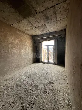 Satılır 4 otaqlı mənzil 163 m²