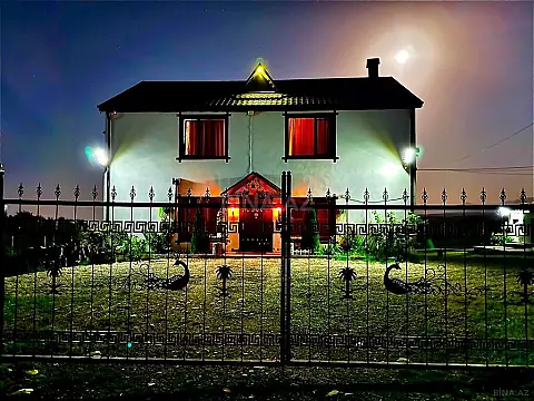 Kirayə verilir 4 otaqlı həyət evi 100 m²