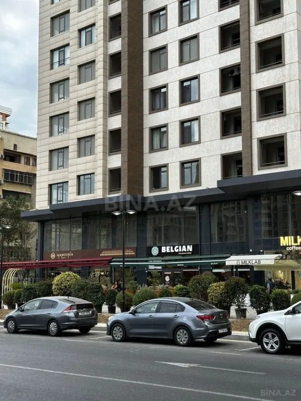 Kirayə verilir 3 otaqlı mənzil 120 m²