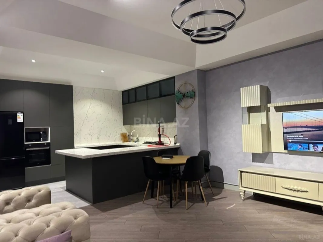 Kirayə verilir 3 otaqlı mənzil 120 m²