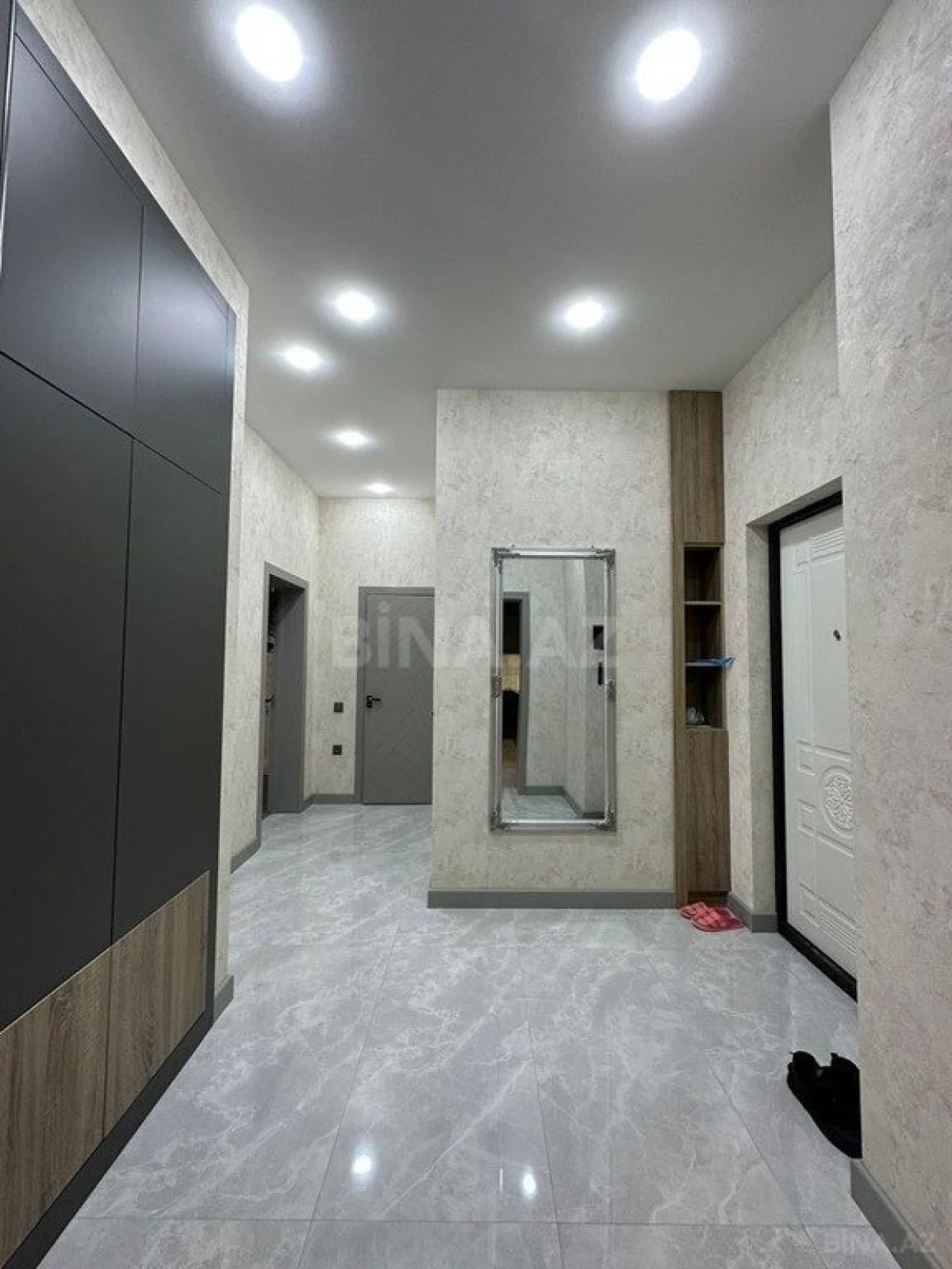 Kirayə verilir 3 otaqlı mənzil 120 m²