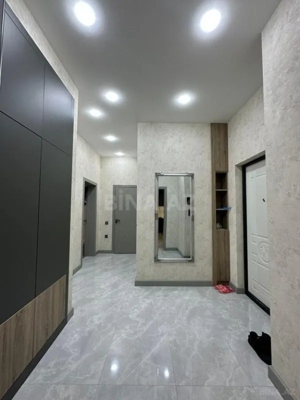 Kirayə verilir 3 otaqlı mənzil 120 m²