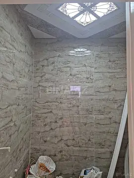 Satılır 4 otaqlı həyət evi 200 m²