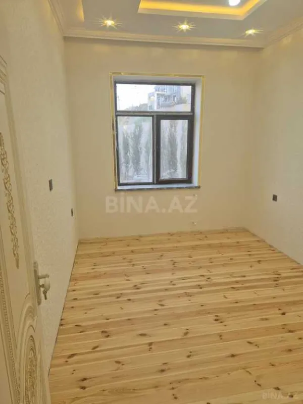 Satılır 4 otaqlı həyət evi 200 m²