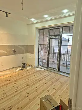 Satılır 4 otaqlı həyət evi 200 m²