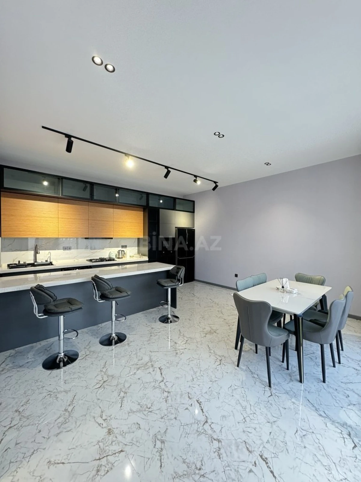 Satılır 4 otaqlı həyət evi 206 m²