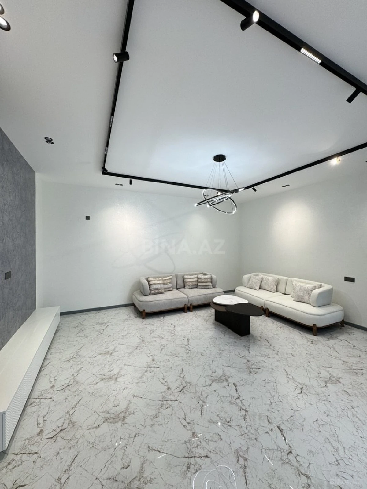 Satılır 4 otaqlı həyət evi 206 m²