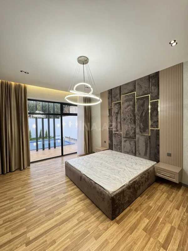 Satılır 4 otaqlı həyət evi 206 m²