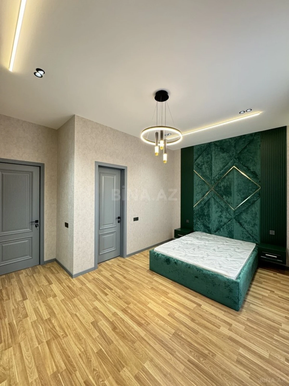 Satılır 4 otaqlı həyət evi 206 m²