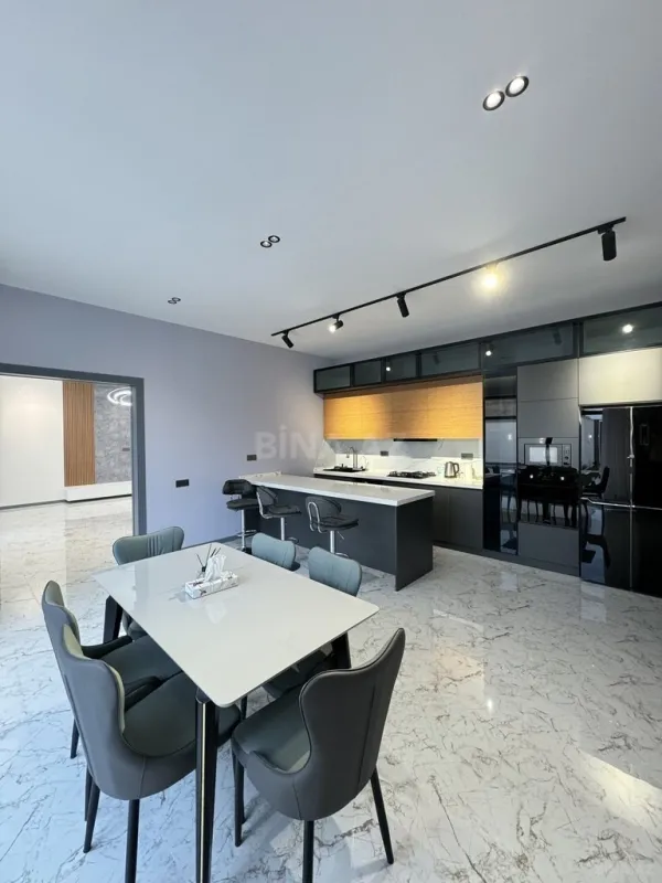 Satılır 4 otaqlı həyət evi 206 m²