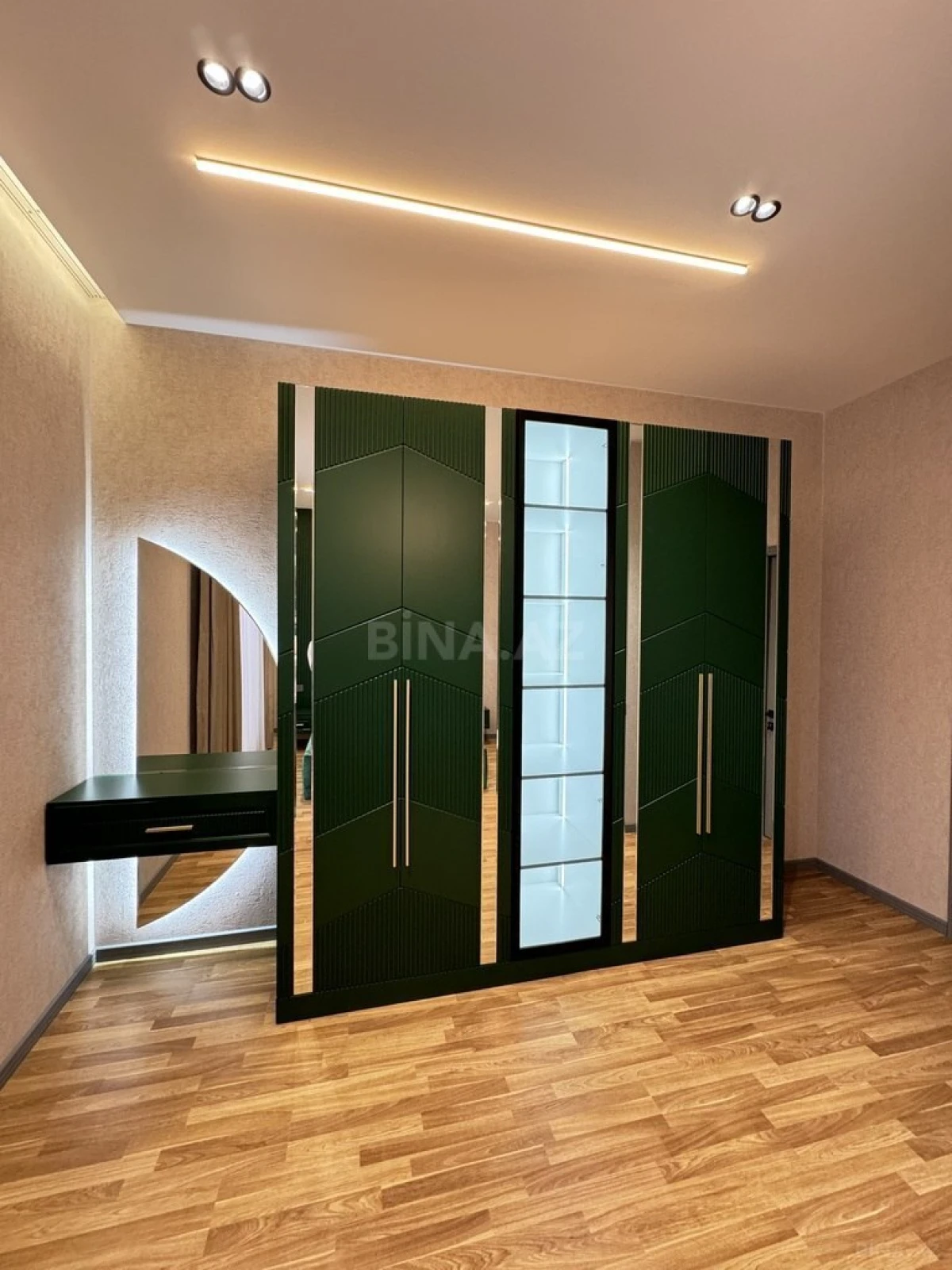 Satılır 4 otaqlı həyət evi 206 m²