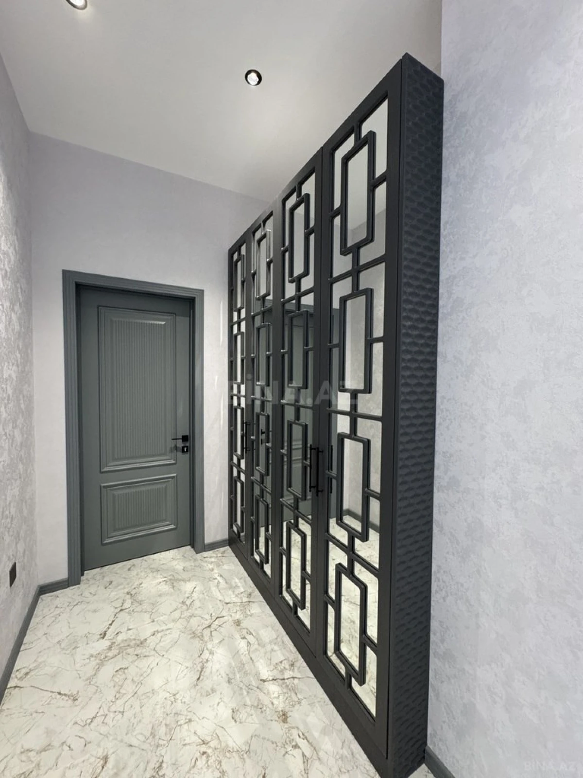 Satılır 4 otaqlı həyət evi 206 m²