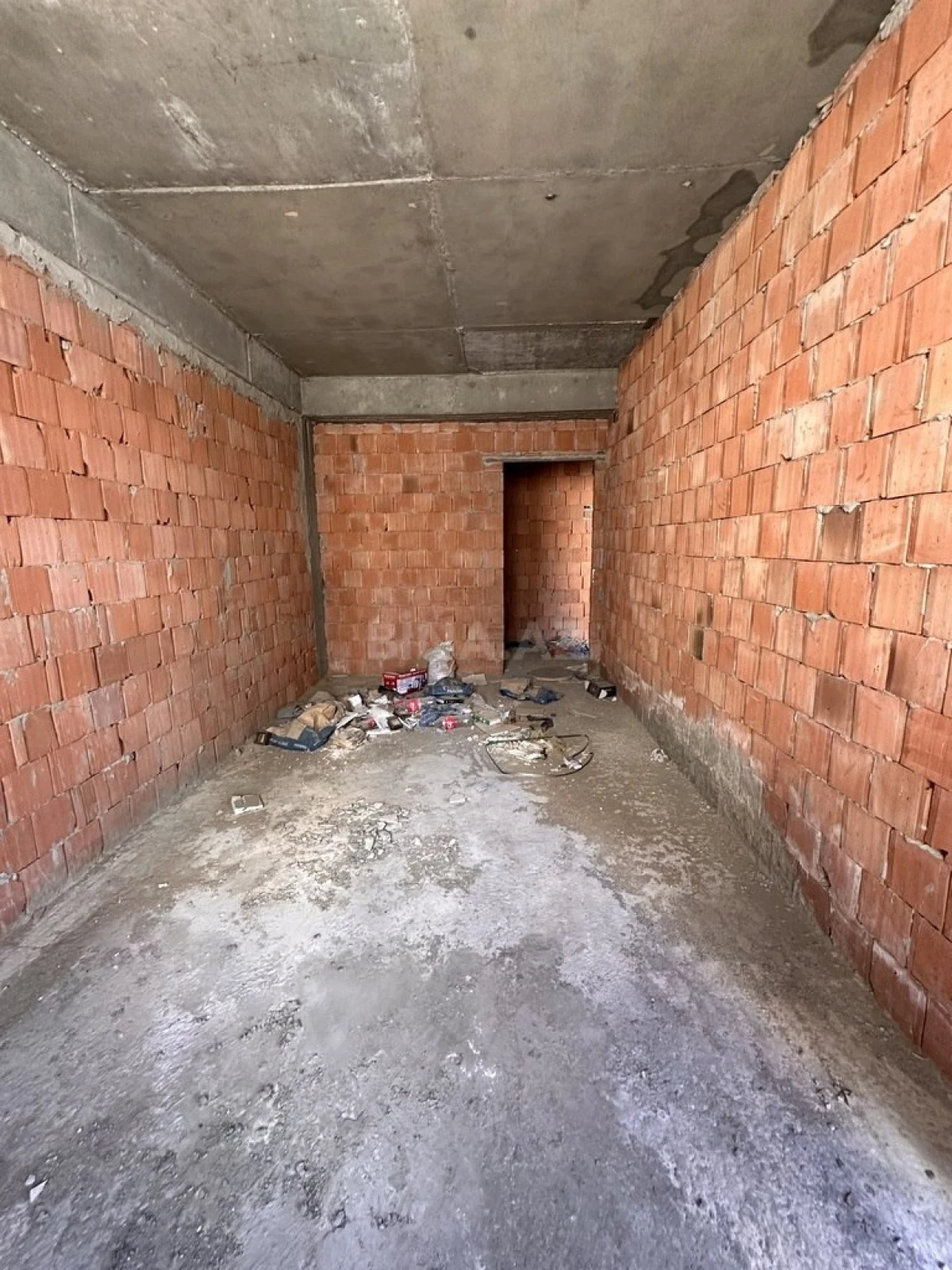 Satılır 2 otaqlı mənzil 54 m²