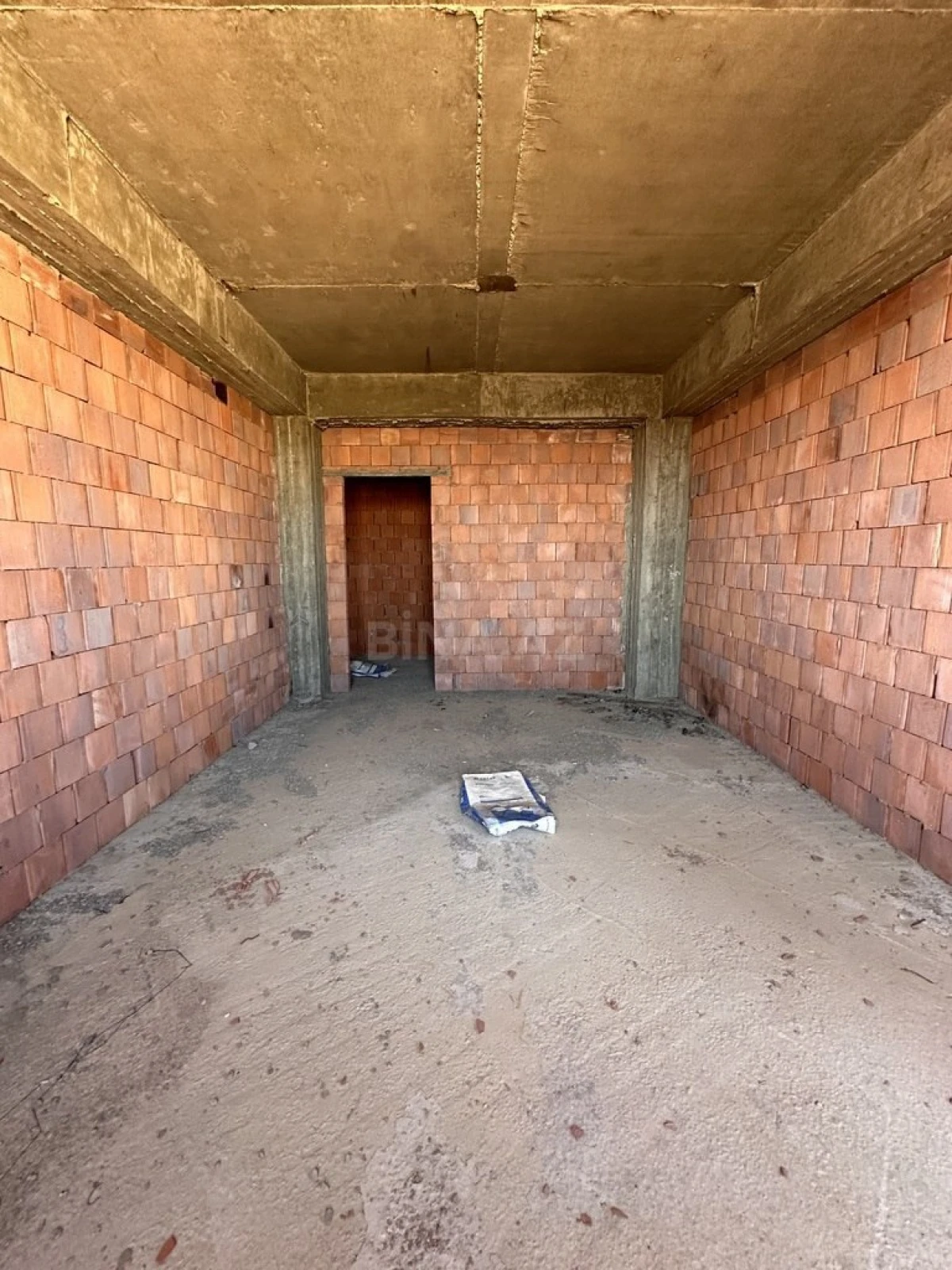 Satılır 2 otaqlı mənzil 54 m²