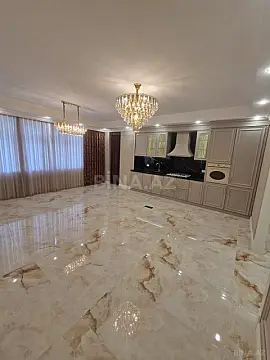 Satılır 3 otaqlı mənzil 108 m²
