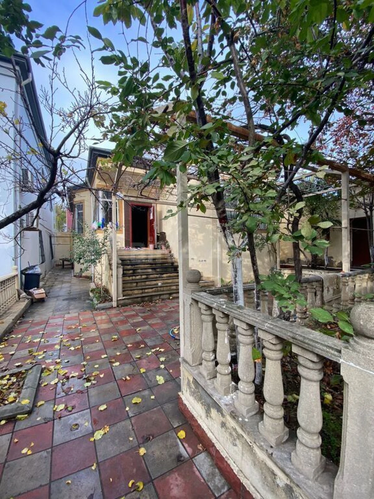Satılır 5 otaqlı həyət evi 94 m²