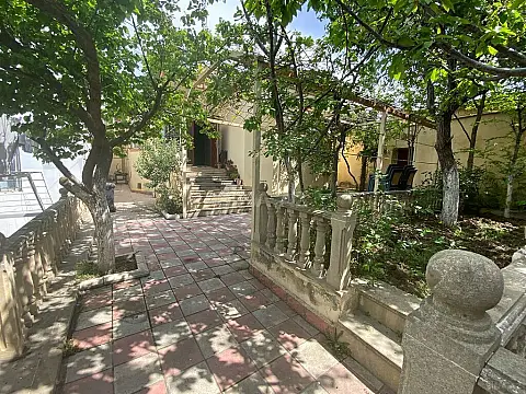 Satılır 5 otaqlı həyət evi 94 m² — Bakı, Nəsimi 5 otaq 94.00 m²