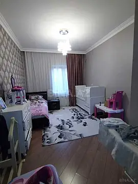 Satılır 9 otaqlı həyət evi 420 m²