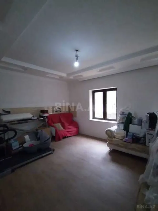 Satılır 9 otaqlı həyət evi 420 m²
