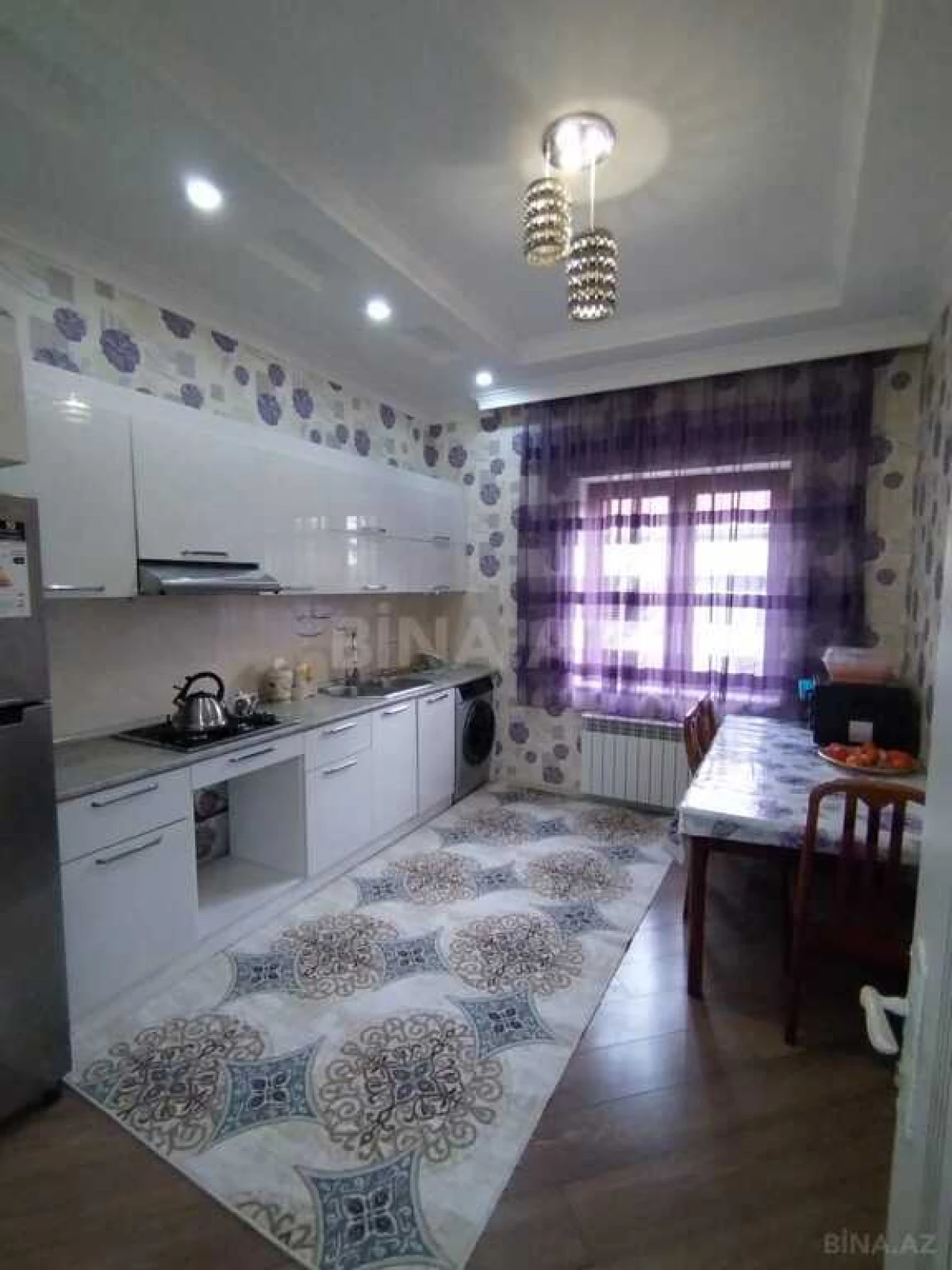 Satılır 9 otaqlı həyət evi 420 m²