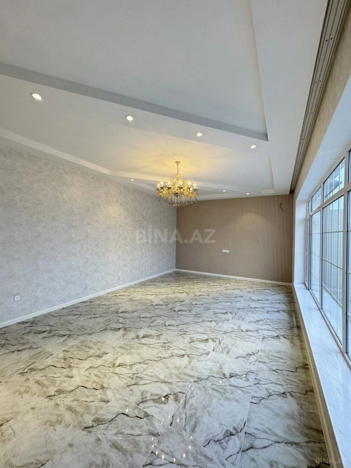 Satılır 4 otaqlı həyət evi 160 m²