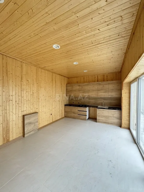 Satılır 4 otaqlı həyət evi 160 m²