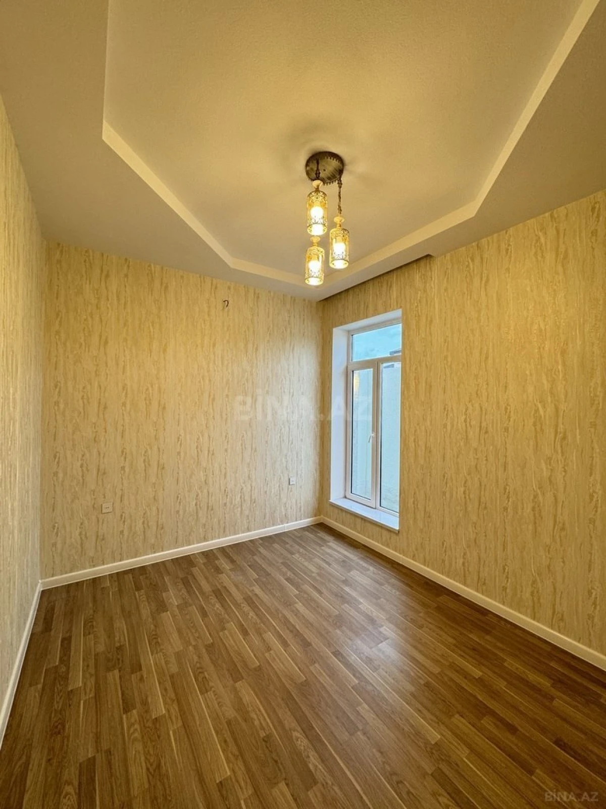 Satılır 4 otaqlı həyət evi 160 m²