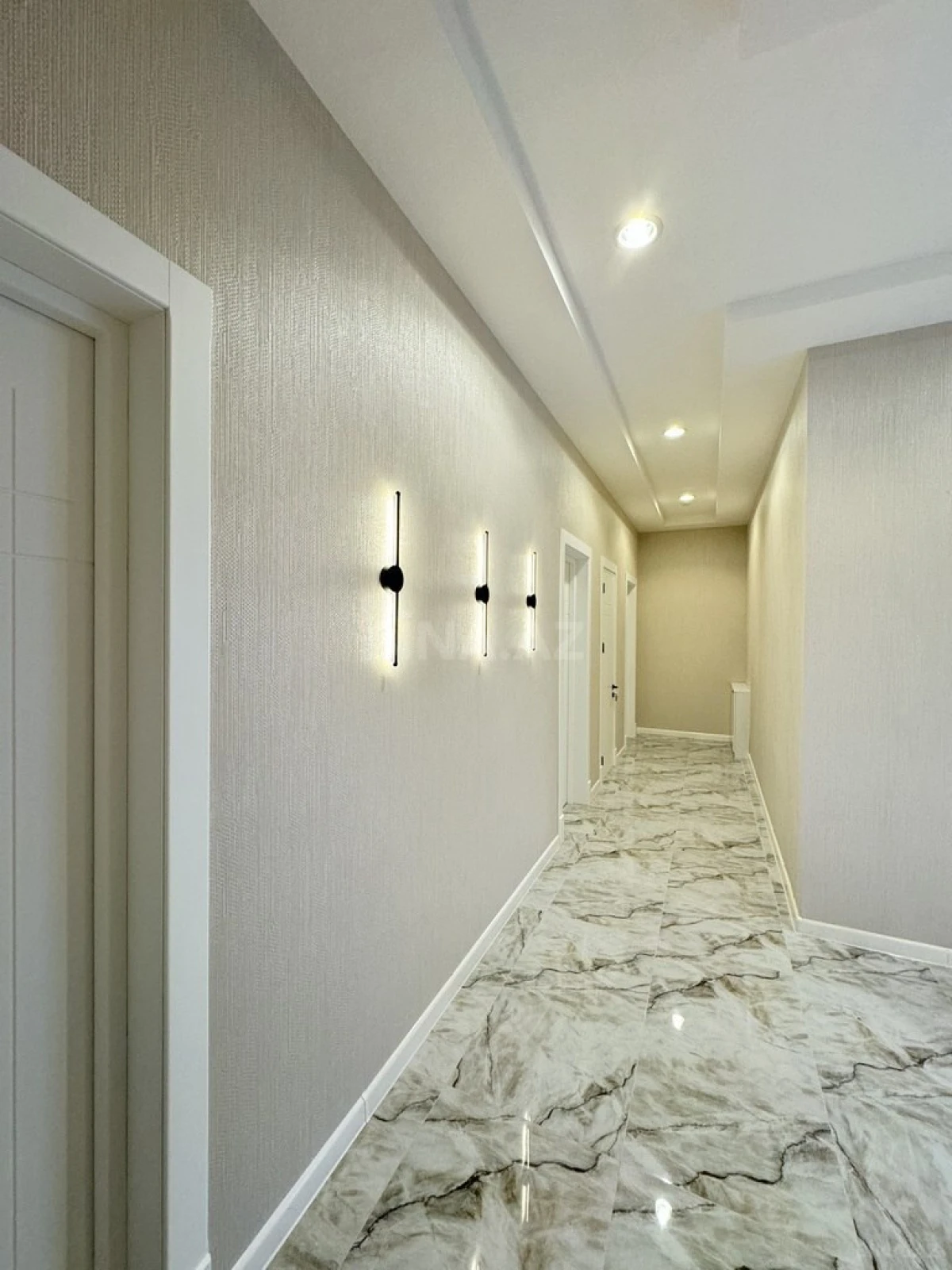 Satılır 4 otaqlı həyət evi 160 m²