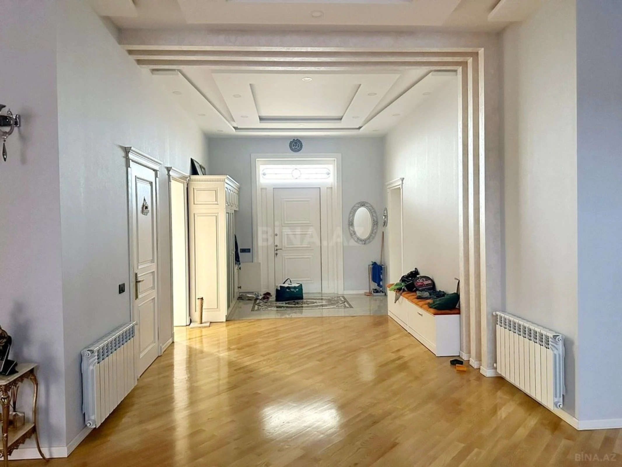 Satılır 7 otaqlı həyət evi 750 m²