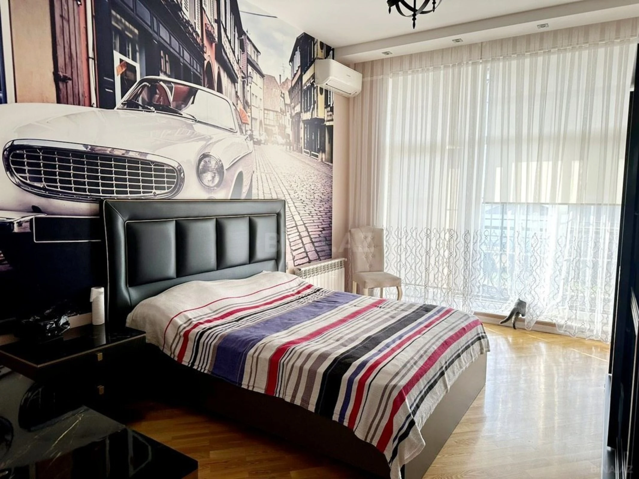 Satılır 7 otaqlı həyət evi 750 m²