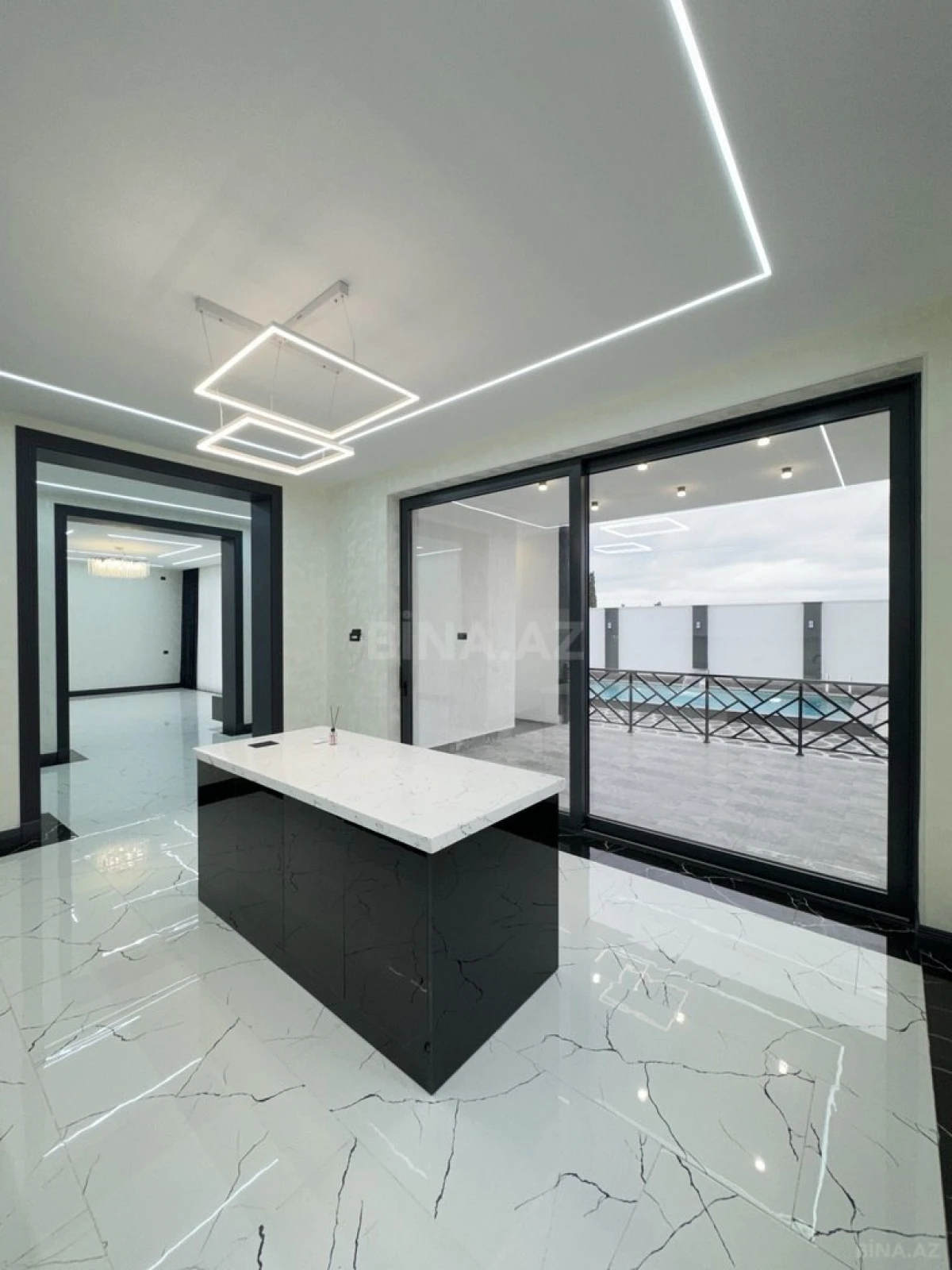 Satılır 4 otaqlı həyət evi 220 m²