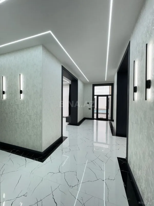 Satılır 4 otaqlı həyət evi 220 m²